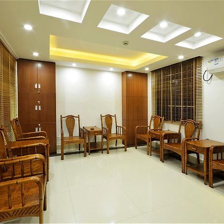 Fucheng Business Hotel Cantón Exterior foto